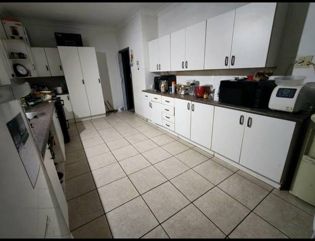 3 BEDROOM HOUSE FOR SALE IN VALHALLA